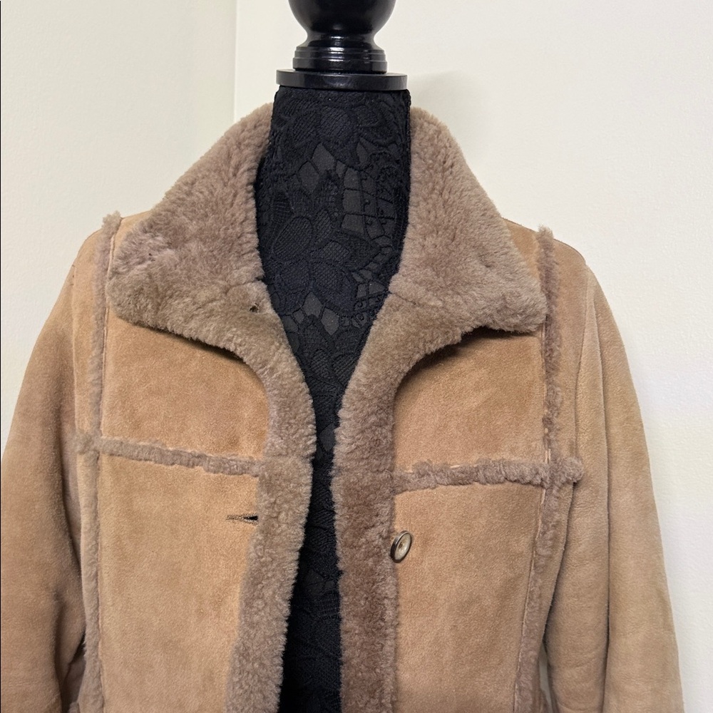 Women's Tan Shearling Jacket - Picture 3 of 14